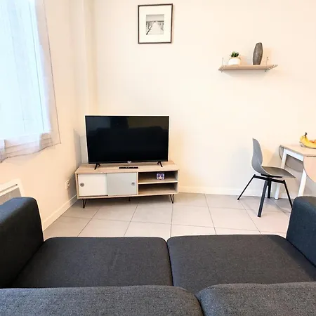 Apartment T2 Moderne, En Plein Coeur De *